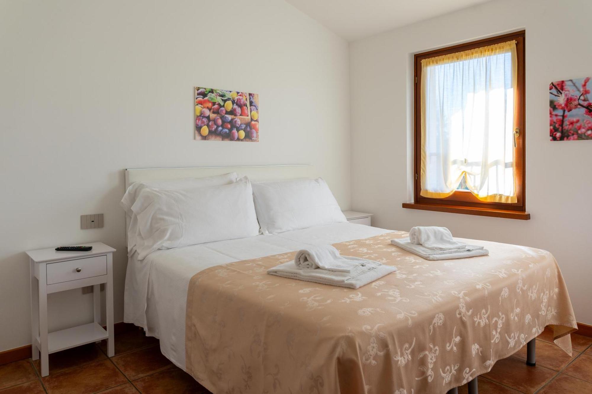 Agriturismo Il Giardino Degli Ulivi Lazise Kültér fotó